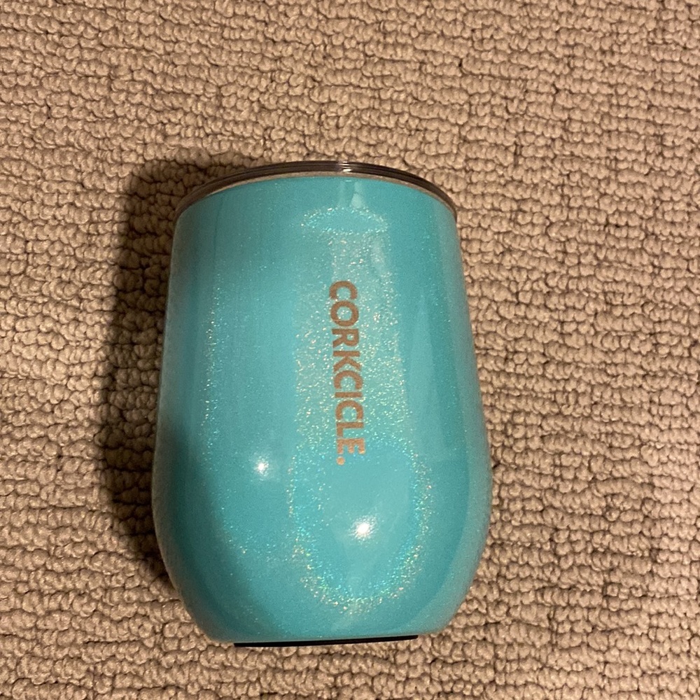 NEW Corkcicle Wine Tumbler with Silicone Straw - Picture 11 of 13